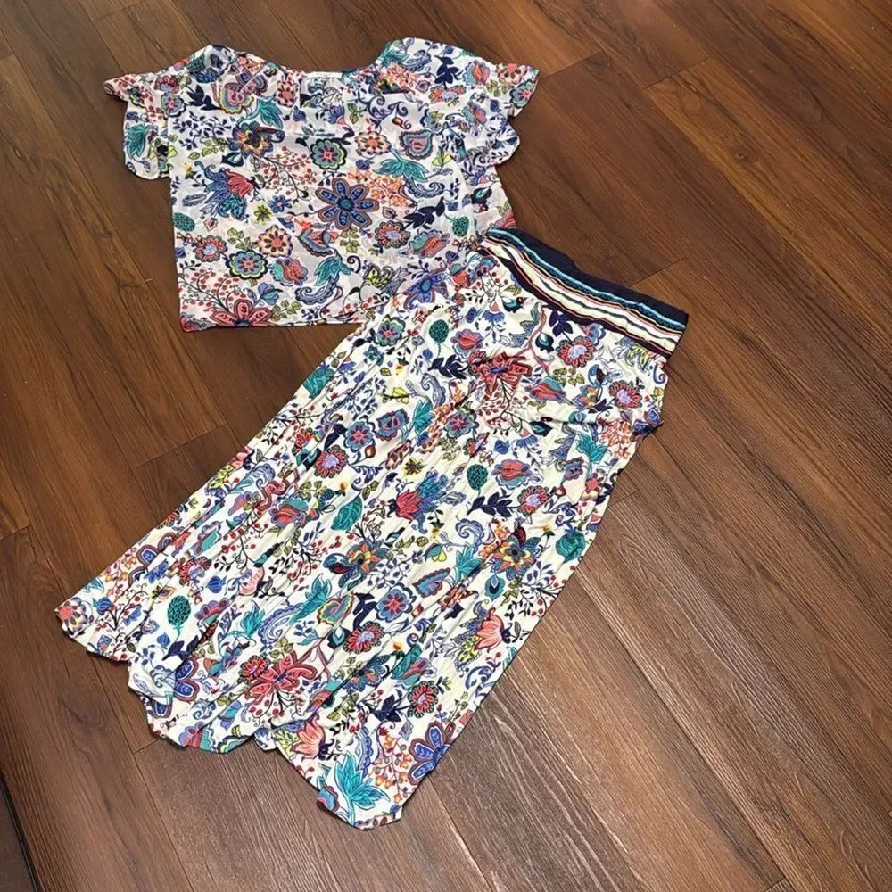 MILLY Floral Off-Shoulder Top and Skirt Set size Large - Picture 3 of 9